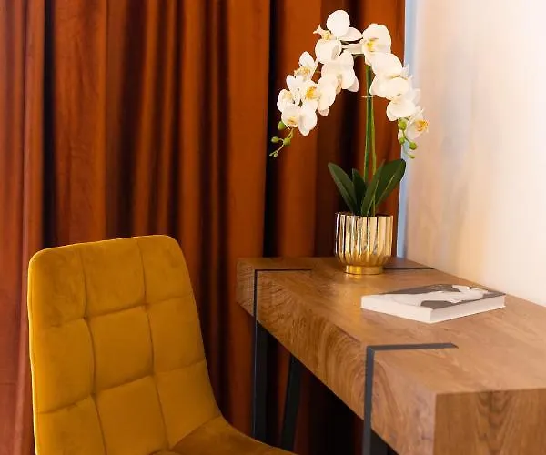 Moon Luxury - Sunset View Клуж-Напока