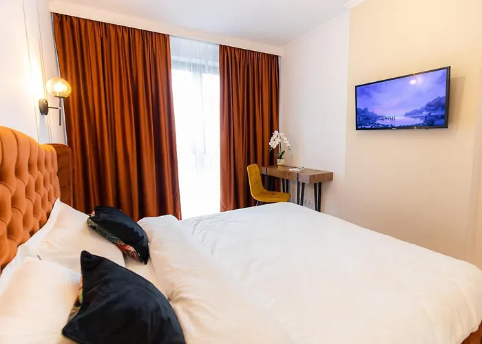 Moon Luxury - Sunset View Apartment